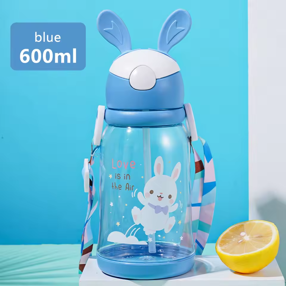 Gobelet d’Eau Enfant 600 ml avec Paille