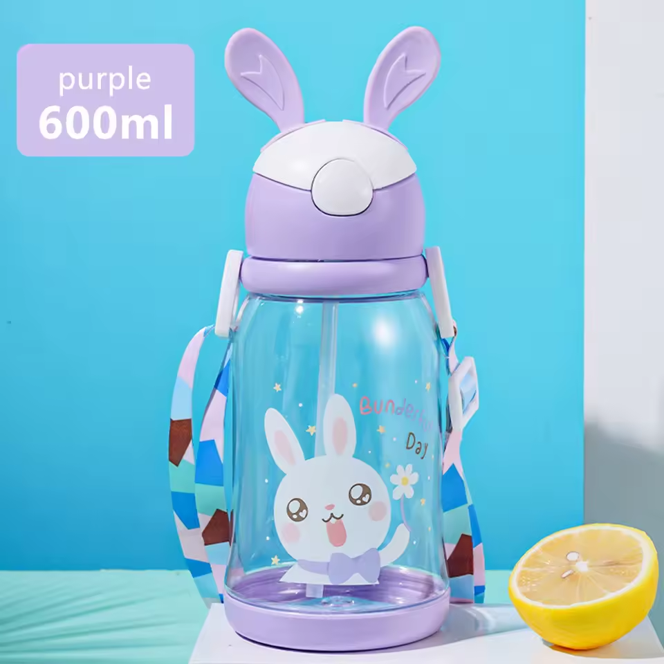 Gobelet d’Eau Enfant 600 ml avec Paille